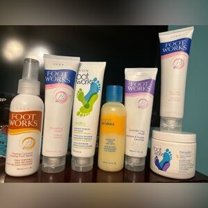 7 pc bundle footworks all for one price